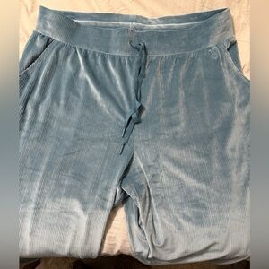 VS Ribbed Velour On Point Jogger